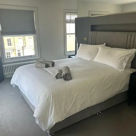 Stunning House Near Racecourse * York