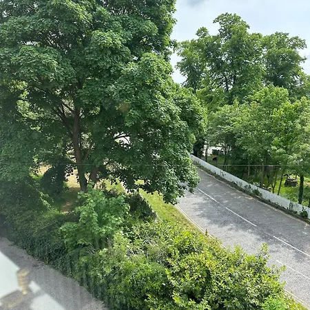 펜션 Stunning House Near Racecourse 요크